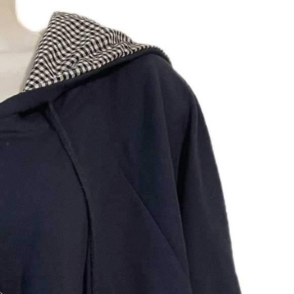 Women’s navy blue while embroidered bow cat fish poncho hooded raincoat - Picture 9 of 9